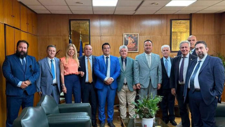 Εθιμοτυπική επίσκεψη του  Συνδέσμου Δικηγόρων «Οι Ποινικολόγιοι» στον  εισαγγελέα του Αρείου Πάγου, Ευάγγελο Μπακέλα 
