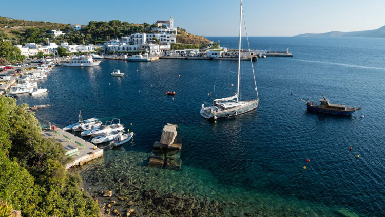 Μία ιστορία επιστροφής στο νησί: Από την ιχθυόσκαλα του Κερατσινίου και γνωστά εστιατόρια της Αττικής στη Σκύρο