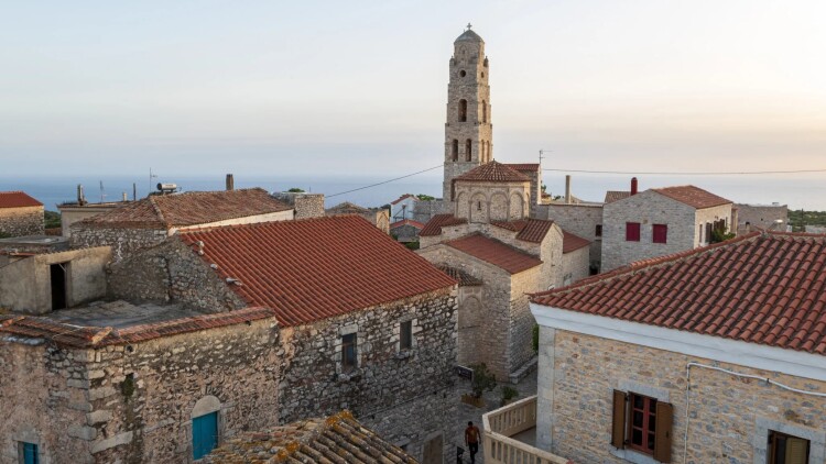 Μία διαδρομή στα πέτρινα χωριά της Μάνης