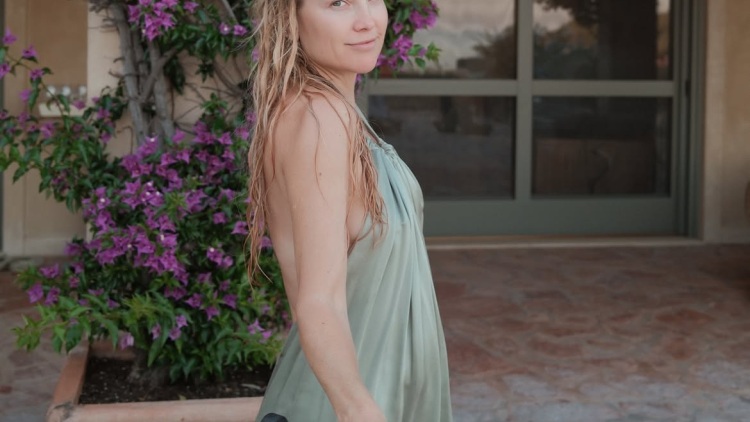 Kate Hudson: Οι νέες φωτογραφίες από τις καλοκαιρινές διακοπές της στην Ευρώπη και οι ανέμελες στιγμές στην Ελλάδα
