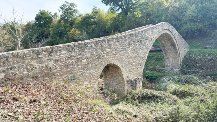 Νέα εποχή για το Γεφύρι του Ψύρρα στα Μετέωρα, παρεμβάσεις που ενισχύουν την ιστορική του αξία