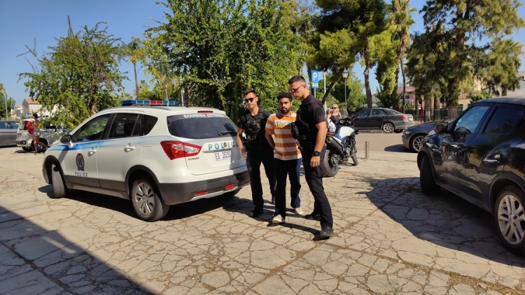 Στον ανακριτή οι δύο Ινδοί που δολοφόνησαν τον 59χρονο ψυχολόγο στο Ναύπλιο