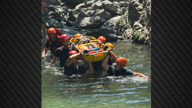 Τραυματίστηκε στο κεφάλι 15χρονη στη Γριά Βάθρα της Σαμοθράκης, επιχείρηση διάσωσης από την Πυροσβεστική