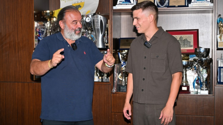 H ΑΕΚ ανακοίνωσε τον Μίλαν Βιτάλις με συμβόλαιο ως το 2030