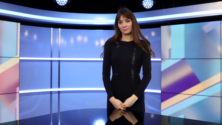 Η Μόσχα καταδικάζει ως απαράδεκτη την απόφαση της Γαλλίας να απελάσει Ρωσίδα δημοσιογράφο 