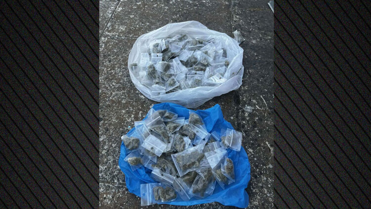 Συνελήφθη σε προαύλιο σχολείου στο Μαρούσι 35χρονος για διακίνηση ναρκωτικών 