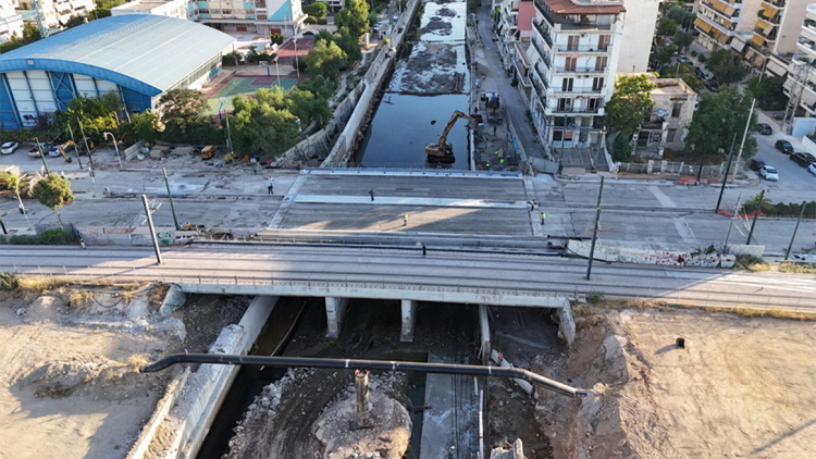 Ανοίγει τη Δευτέρα 10/8 η Παλαιά Παραλιακή στην Καλλιθέα, ένα έργο - ασπίδα απέναντι σε πλημμυρικά φαινόμενα