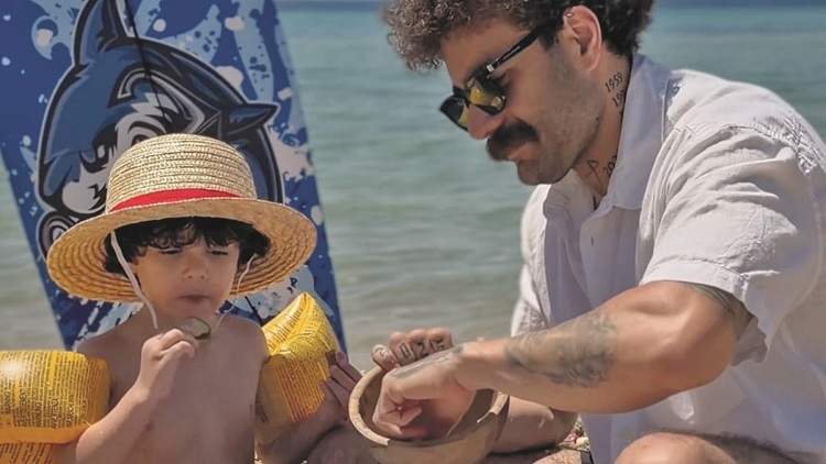 Άλσι και Δαβίδ Σινάναϊ: Τα πιο ωραία reels ξεκινούν με ένα «μπαμπά»