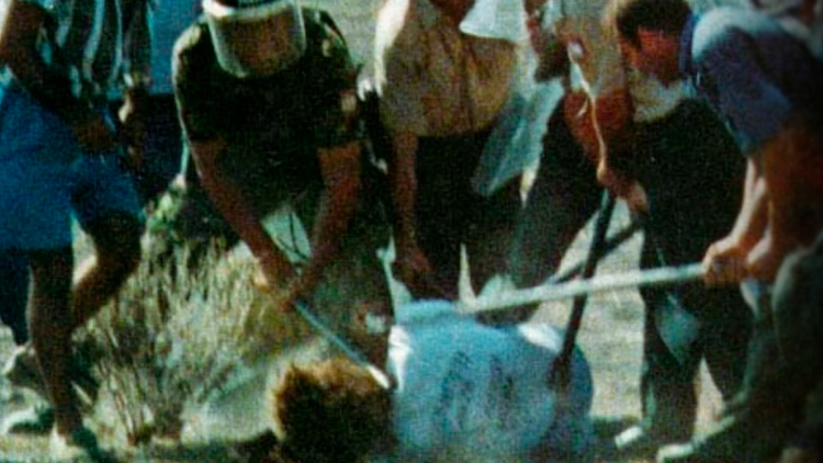 30 χρόνια από τις δολοφονίες Ισαάκ και Σολωμού: Τους σκότωσαν μπροστά στις κάμερες, οι δράστες δεν δικάστηκαν ποτέ
