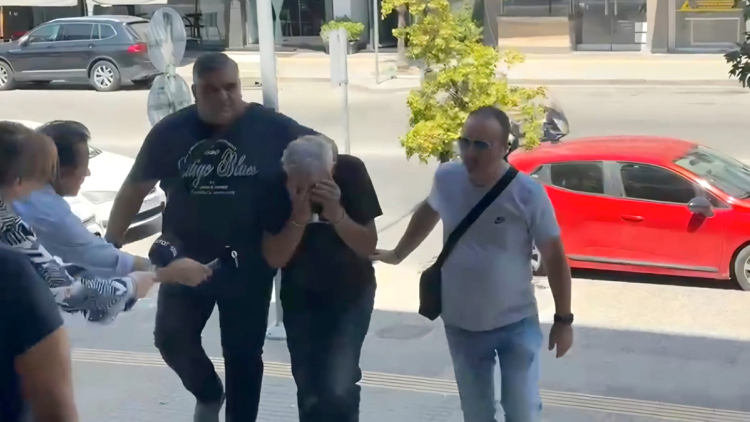 Στα δικαστήρια Θεσσαλονίκης ο 59χρονος πυρομανής: Έβαλε έξι φωτιές στην Σίνδο μέσα σε λίγες ημέρες