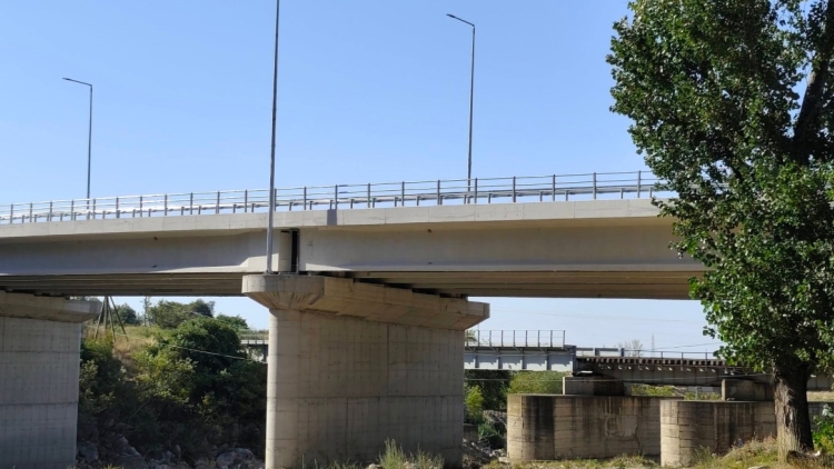 Παραδόθηκε η νέα γέφυρα του Κομψάτου στην Ροδόπη, εννέα χρόνια μετά την κατάρρευσή της, δείτε εικόνες