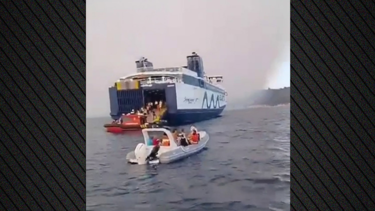 Φωτιά στη Σίβηρη Χαλκιδικής: Η συγκλονιστική μάχη για τον απεγκλωβισμό 481 ανθρώπων από την παραλία, δείτε βίντεο