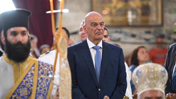 Μήνυμα Δένδια από την Πάρο: Οι κανόνες του Διεθνούς Δικαίου δεν είναι ένα κείμενο κενό περιεχομένου