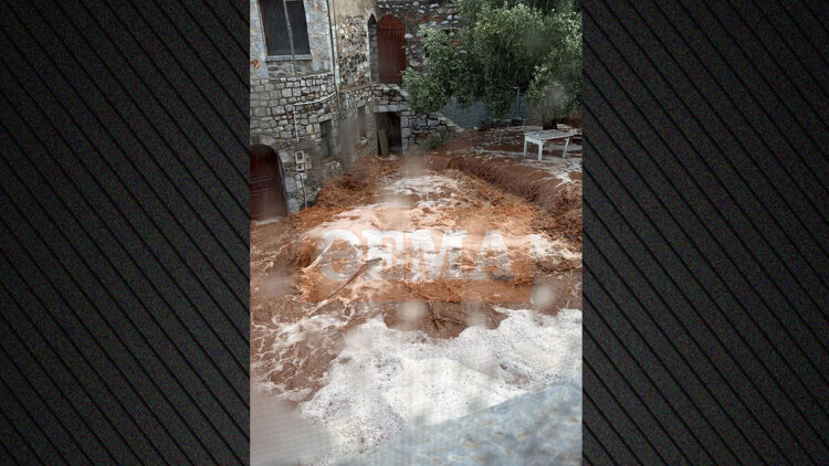 Ζημιές σε σπίτια και οδικό δίκτυο από την καταρρακτώδη βροχή στη Μάνη: «Είναι πρωτόγνωρη κατάσταση για την περιοχή μας»