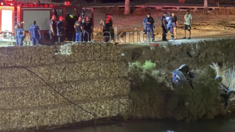 Σε 24χρονη Ρομά ανήκει το αυτοκίνητο που βρέθηκε στον Γιόφυρο ποταμό, η ασφάλιση παραπέμπει σε εταιρεία άλλου άνδρα