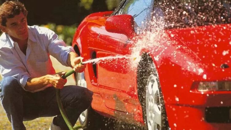 Στο σφυρί το Honda του Άιρτον Σένα - Το απίστευτο ποσό που θα πιάσει
