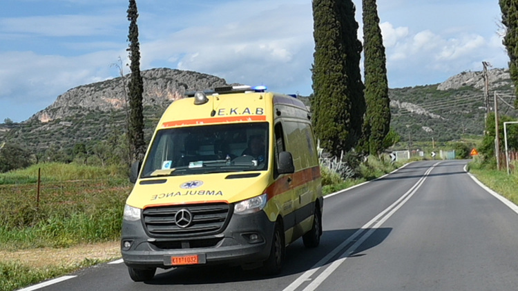 Θρήνος για την 44χρονη στη Ροδόπη: Την πήρε αιμόφυρτη στην αγκαλιά του ο γιος της και την πήγε στο νοσοκομείο, εκεί του είπαν ότι ήταν νεκρή