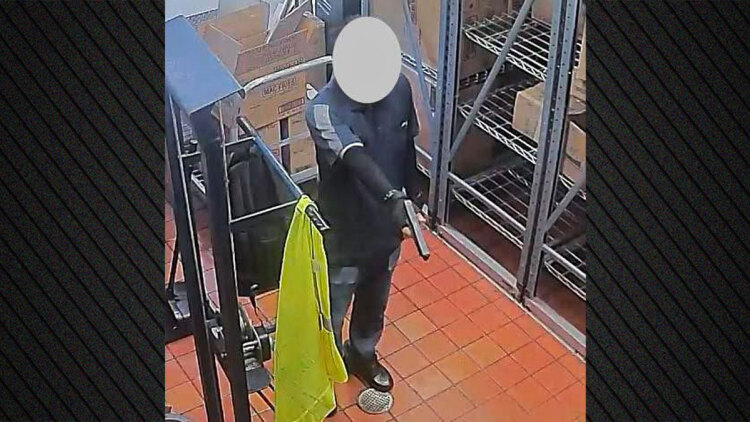 Εργαζόμενος σε McDonald’s της Καλιφόρνια πυροβόλησε συνάδελφό του, έπεσε νεκρός από πυρά αστυνομικών