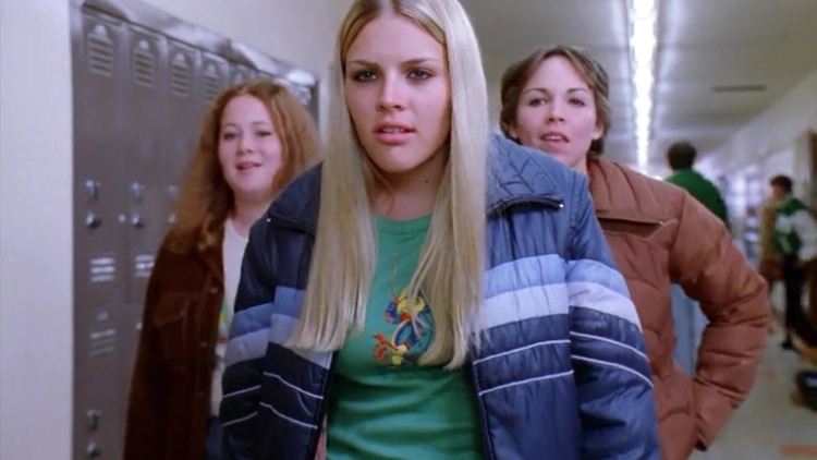 Η Busy Philipps ανακάλυψε ότι είχε όγκο στον εγκέφαλο μία ημέρα μετά τον θάνατο του James Van Der Beek