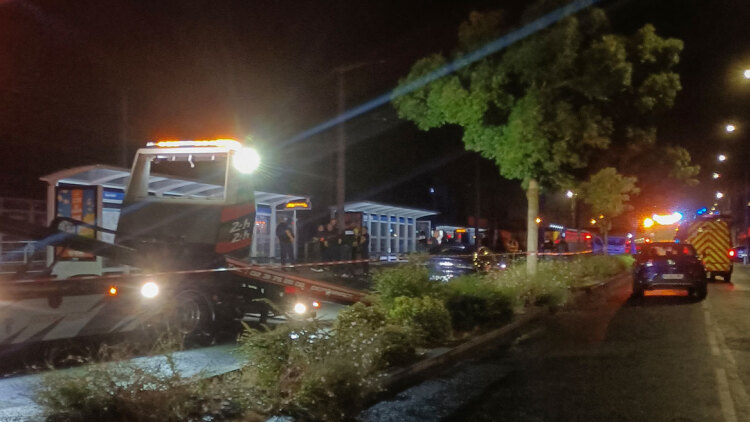 Δύο νεκροί και 10 τραυματίες αφού Τσετσένος έπεσε «σκόπιμα» με το αμάξι του σε πεζούς στη γαλλική πόλη Καν