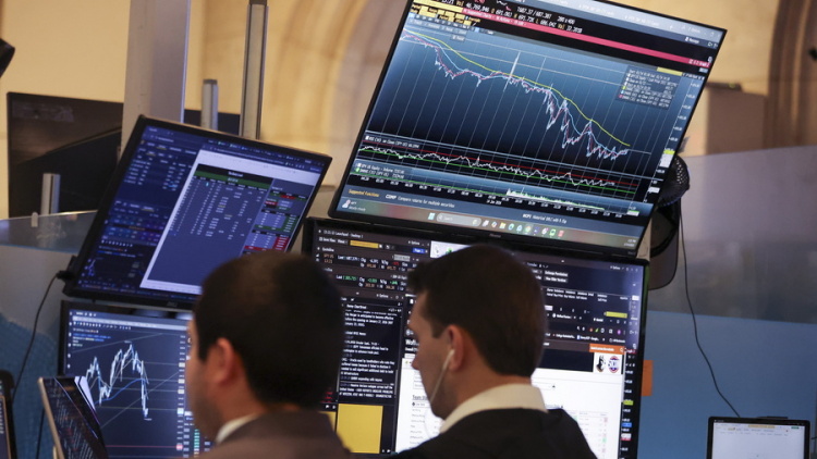 Στο κόκκινο η Wall Street - Πιέσεις από Ιράν, πετρέλαιο και επιτόκια