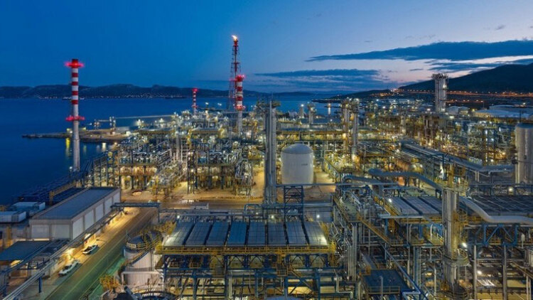HELLENiQ ENERGY: Παρατείνεται και τον Σεπτέμβριο η έκτακτη έκπτωση σε Αμόλυβδη Βενζίνη και Πετρέλαιο Κίνησης 
