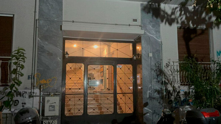 Μυστήριο με το βρέφος που βρέθηκε νεκρό μέσα σε δοχείο κρυμμένο σε βαλίτσα, αναμένονται απαντήσεις από τον ιατροδικαστή