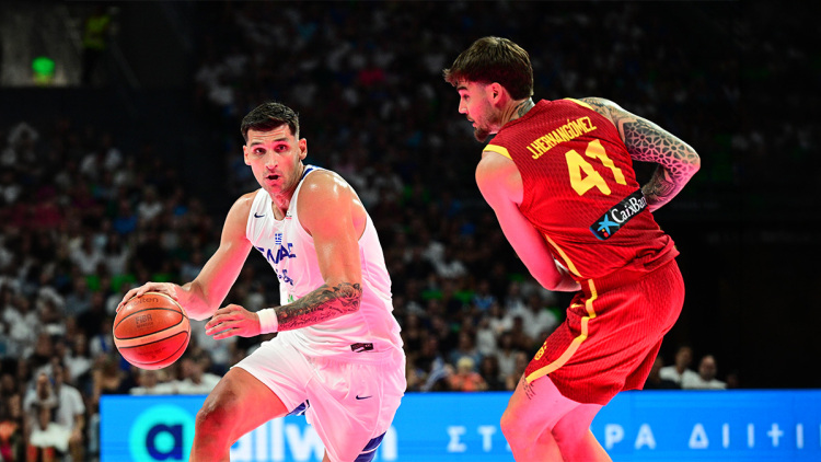Ελλάδα - Ισπανία 41-36 (Β' περίοδος): Προβάδισμα με «καυτό» Μήτογλου στον τελικό, live 