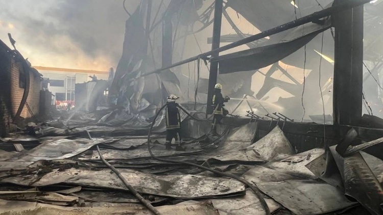 Τουλάχιστον 12 νεκροί στην έκτη νύχτα ρωσικών βομβαρδισμών στην Ουκρανία - Ο Μόντι πίεσε τον Πούτιν να τελειώσει τον πόλεμο