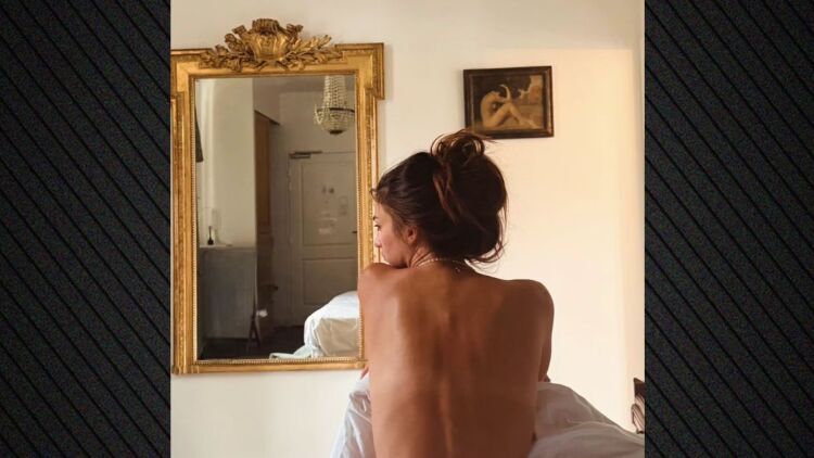 Η Αναστασία Παντούση πόζαρε τόπλες στο Instagram, δείτε φωτογραφία