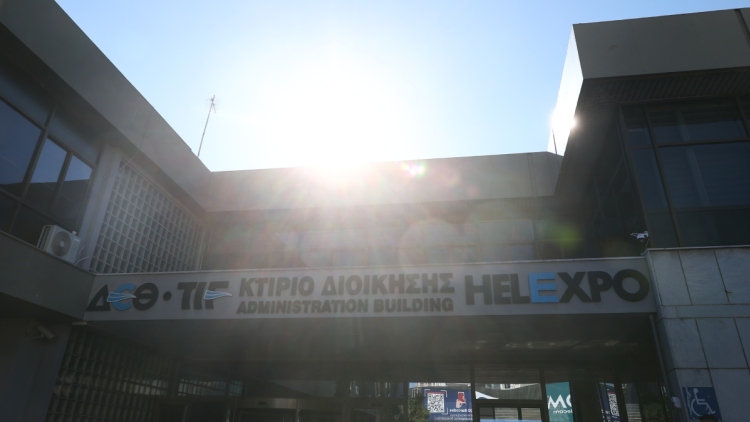 Συνελήφθη 37χρονος που βιντεοσκοπούσε γυναίκες στις τουαλέτες της ΔΕΘ