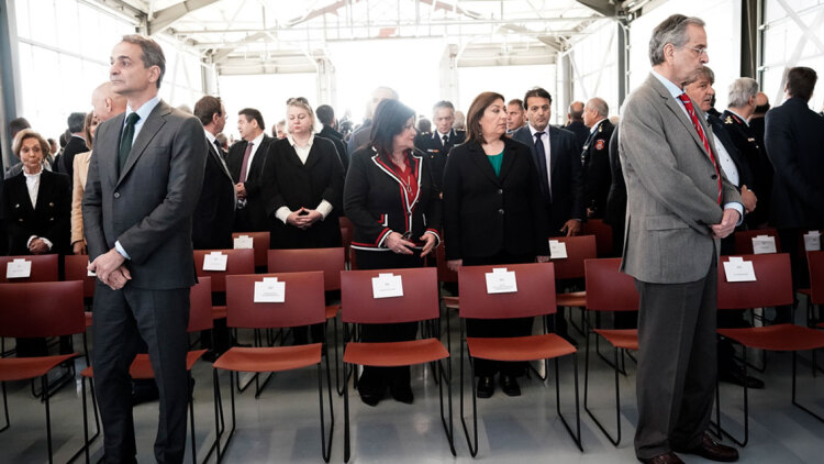 Μητσοτάκης για Σαμαρά: «Μακάρι να μην είχαμε φτάσει στη διαγραφή», τι είπε για την απουσία Καραμανλή

