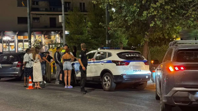 Νυχτερινή εξόρμηση της Τροχαίας στην Αττική με 40 συλλήψεις οδηγών, οι 17 είχαν πιει