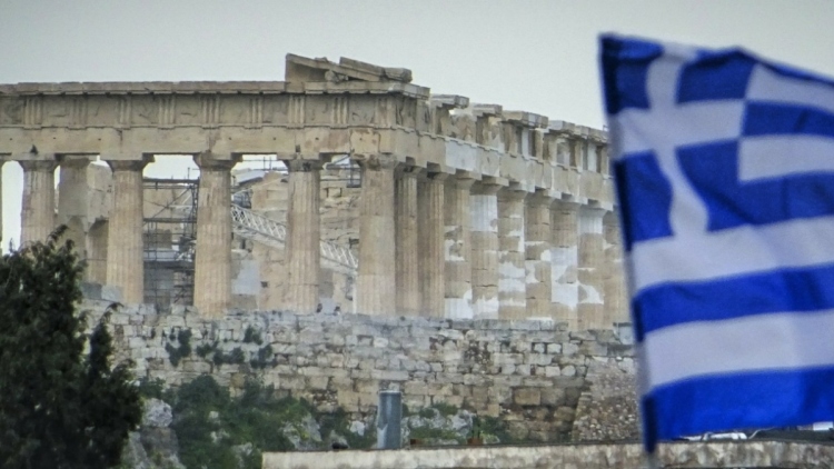 Bloomberg: Πώς η Αθήνα μπήκε στο ραντάρ των μεγάλων hedge funds και ανταγωνίζεται Λονδίνο, Μιλάνο και Ντουμπάι