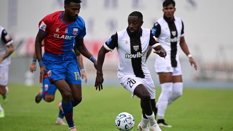 Stoiximan Super League, Καλαμάτα – Βόλος 0-0 (Α' ημίχρονο): Live ο αγώνας στο Περιστέρι