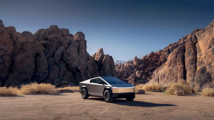Δεν φαντάζεσαι σε τι ποσοστό έχει αλλάξει η Tesla το Cybertruck μέσα σε 3 χρόνια!