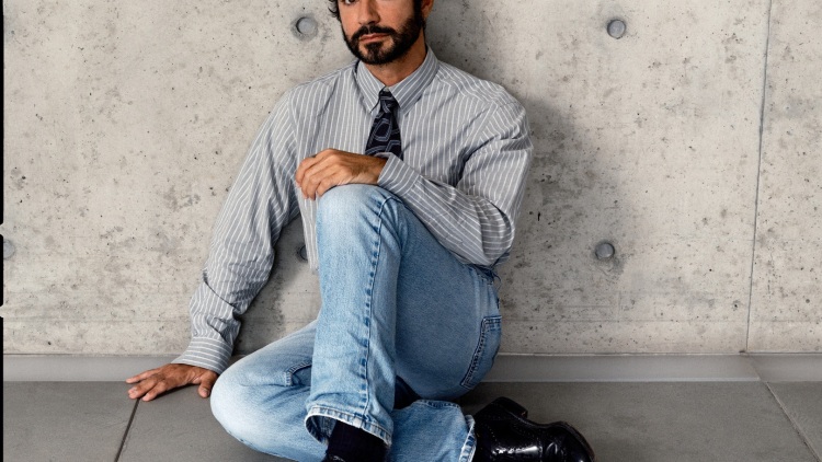Ο Ντάριο Βιτάλε είναι ο νέος creative director της Emporio Armani και των αξεσουάρ Giorgio Armani
