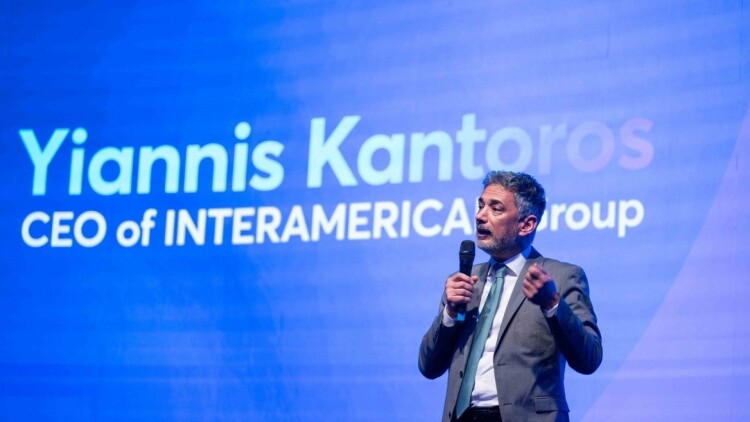 Interamerican: Πώς αύξησε τα κέρδη με χαμηλότερο ασφαλιστικό αποτέλεσμα