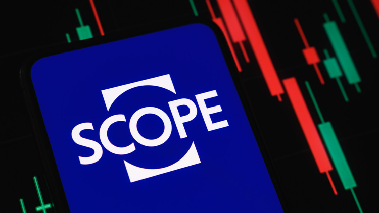 Αναβάθμισε την ελληνική οικονομία σε BBB+ η Scope Ratings, μία βαθμίδα πριν την κατηγορία Α