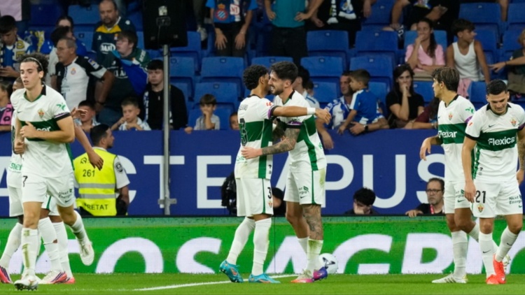 Εσπανιόλ-Έλτσε 1-3: Θρίαμβος με δέκα παίκτες και πρώτη νίκη στη LaLiga, δείτε τα γκολ