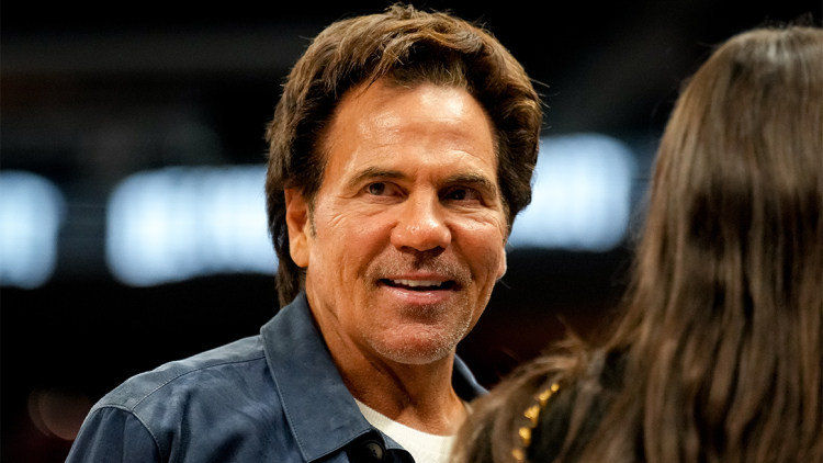 Από τον Mr. New Balance στο αφεντικό των Pistons: Οι τέσσερις πλουσιότεροι billionaires των ΗΠΑ με ελληνικές ρίζες