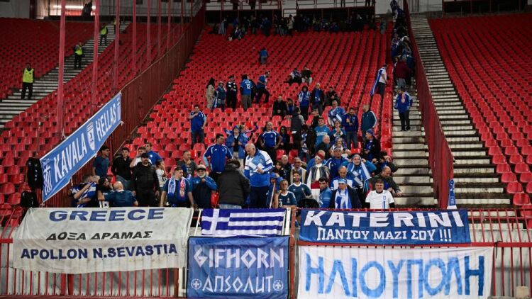 Κοινό σύνθημα από τους οπαδούς στο Βελιγράδι: Ελλάς, Σερβία, ορθοδοξία