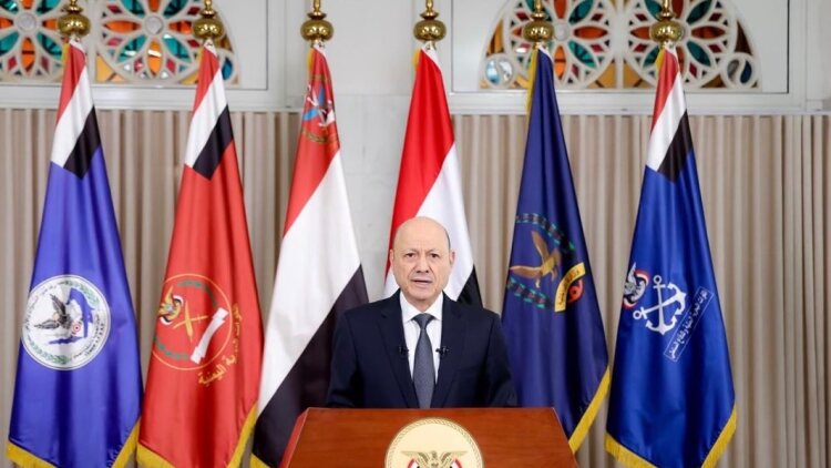 Υεμένη: Ο επικεφαλής της διεθνώς αναγνωρισμένης κυβέρνησης καλεί σε γενική επιστράτευση κατά των ανταρτών Χούθι