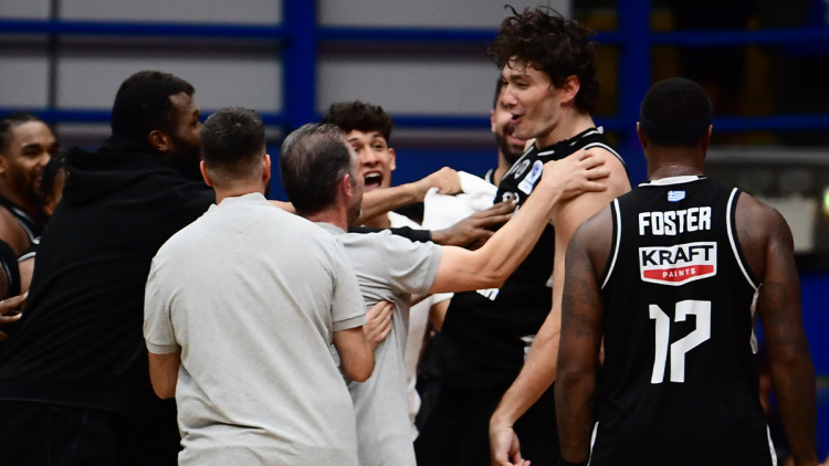 Ο Όσμαν «σκότωσε» τον Παναθηναϊκό (84-82) στο φινάλε και έστειλε τον ΠΑΟΚ στον τελικό του Stoiximan Super Cup, βίντεο