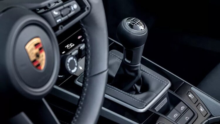 Νέας φιλοσοφίας κιβώτιο ετοιμάζει και η Porsche
