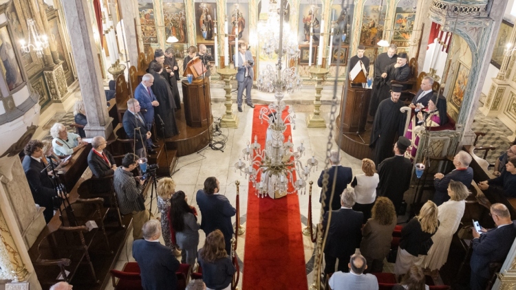 Θυρανοίξια από τον Οικουμενικό Πατριάρχη στον ανακαινισμένο Άγιο Χαράλαμπο του Βεβεκίου στην Κωνσταντινούπολη
