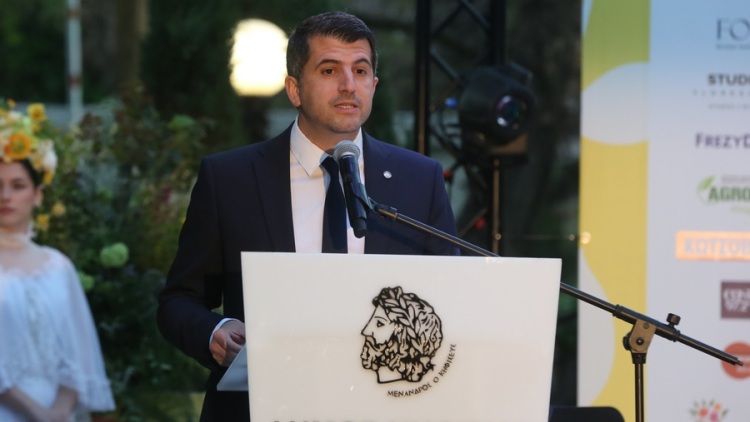 Δήμος Κηφισιάς: Έως 3.000 ευρώ για κάθε γέννηση και απαλλαγή από τα δημοτικά τέλη για ένα έτος, ποιοι οι δικαιούχοι