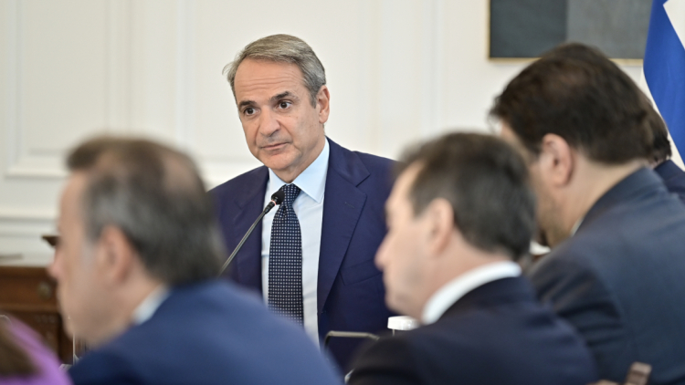 «Κίτρινες κάρτες» Μητσοτάκη και απάντηση στην Ντόρα για τα «καβαλημένα καλάμια»: Δική μου ευθύνη να αξιολογώ συμπεριφορές