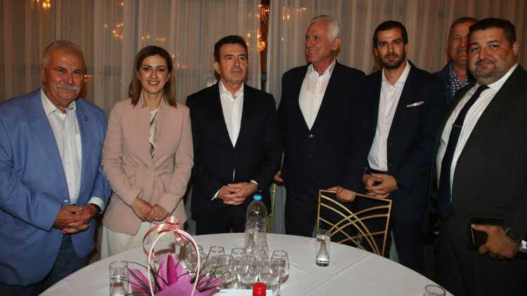 Ανοιχτή εκδήλωση Χρυσοχοΐδη με τους πολίτες στο Περιστέρι