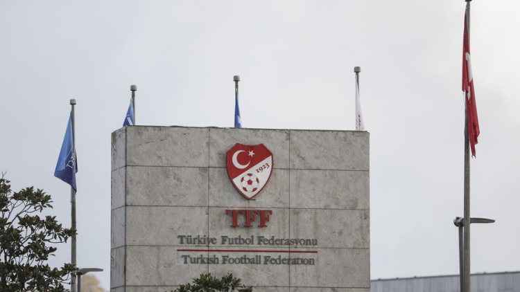 Έρευνα για παράνομο στοιχηματισμό σε 450 στελέχη ομάδων στην Τουρκία 